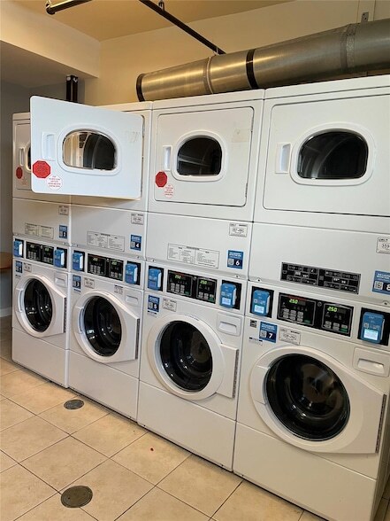 Photo - 94 4th Ave Unidad 107