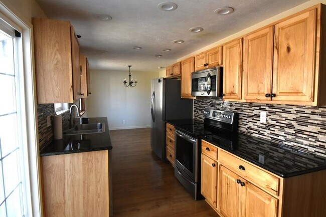 Photo - 5819 Southgate Dr