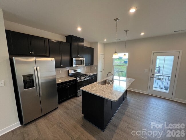Photo - 1814 Aspire St