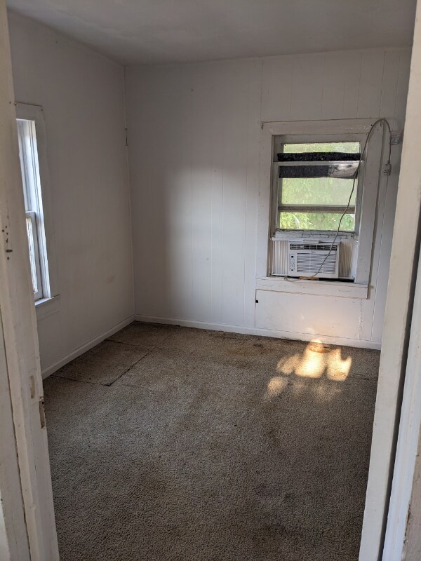 Photo - 1303 Ward St