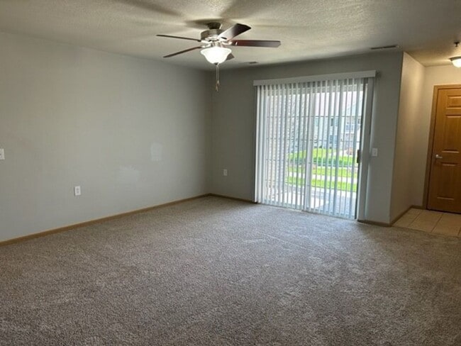 Photo - Madison Apartments