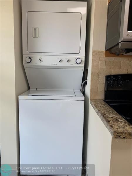 Photo - 713 Gardens Dr