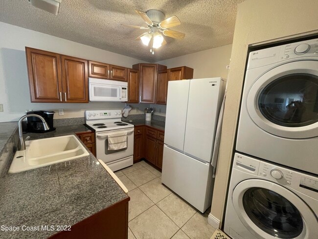 Photo - 1440 Sheafe Ave NE