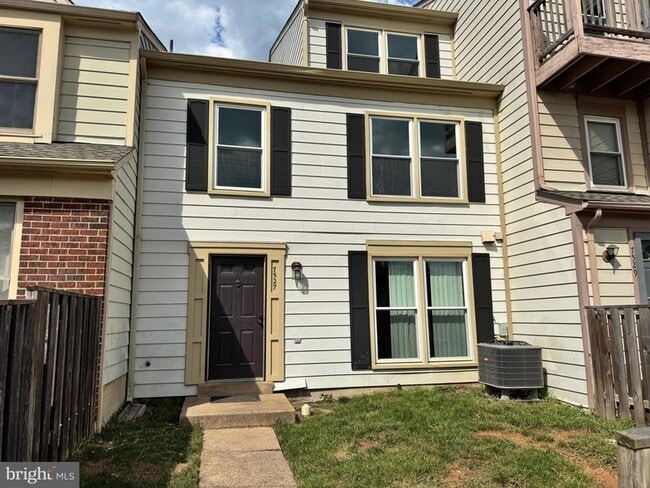 Building Photo - 7527 Belle Grae Dr Rental