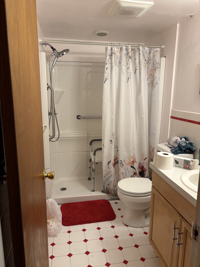 Photo - 2002 Arthur St Unit 1st Floor