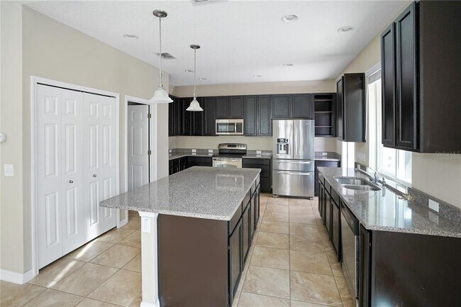 Photo - 6844 Sundrop St