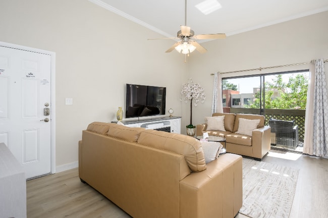 Photo - 3600 Hayden Rd Unidad 3106