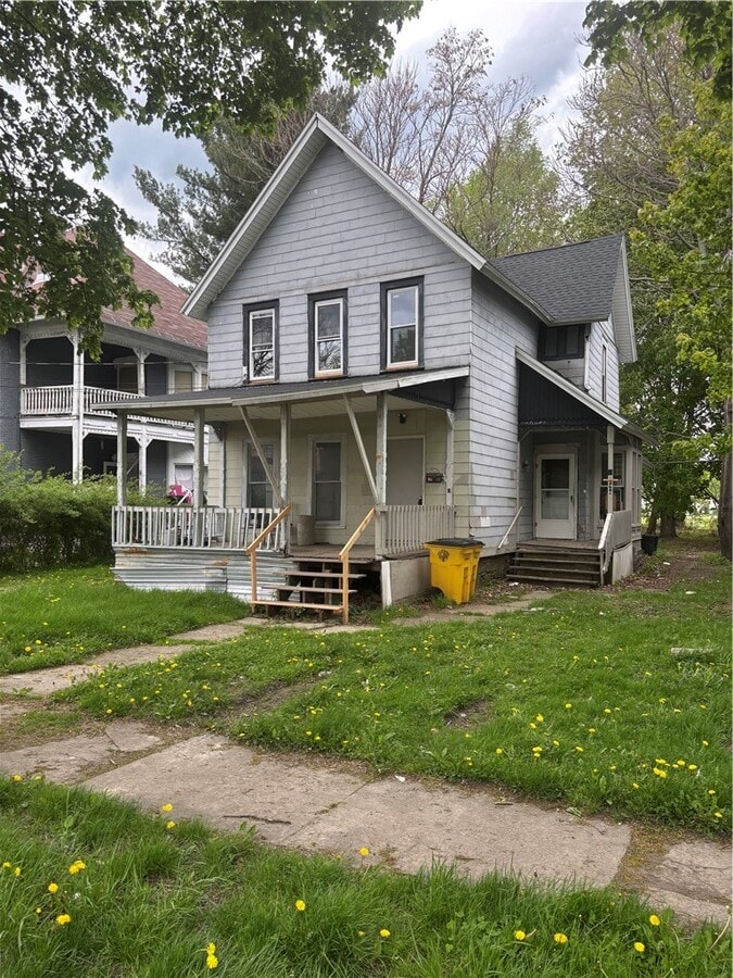 Photo - 160 Boardman St