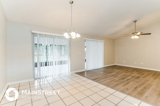 Photo - 206 Madison St