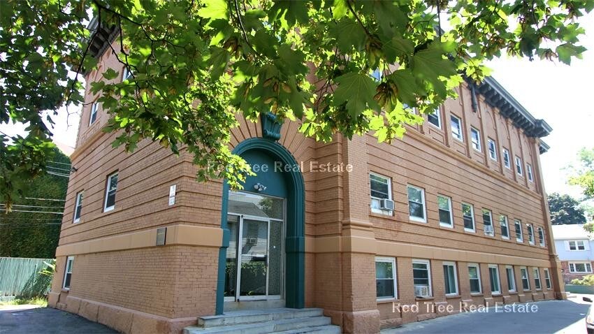Photo - 10 Armington St Unidad 3 Rental
