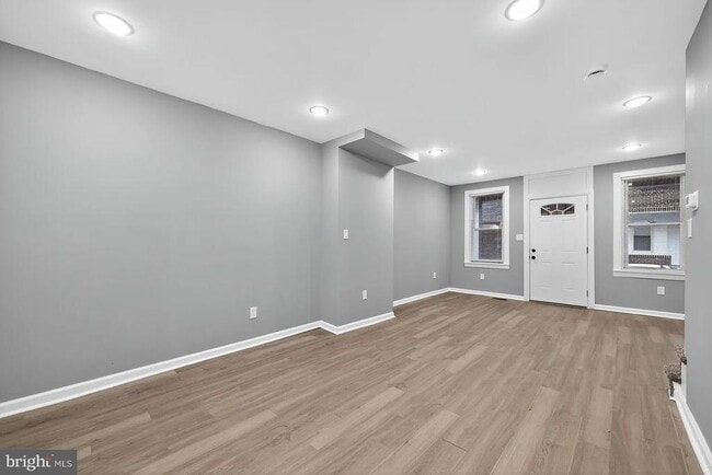 Photo - 1333 S Newkirk St