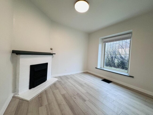 Photo - 821 N Ewing St