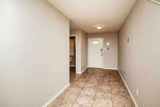 Photo - 1330 Newton St