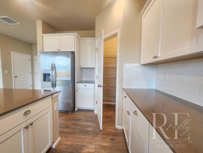 1459 Baker Hts Lp