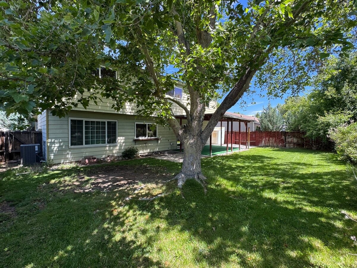 Photo - Four Bedroom in Sparks