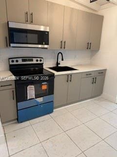 Photo - 6110 Monroe St