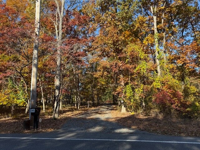 Photo - 190 Lake Shore Dr