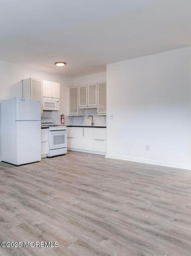 Photo - 109 McCabe Ave Unit 204