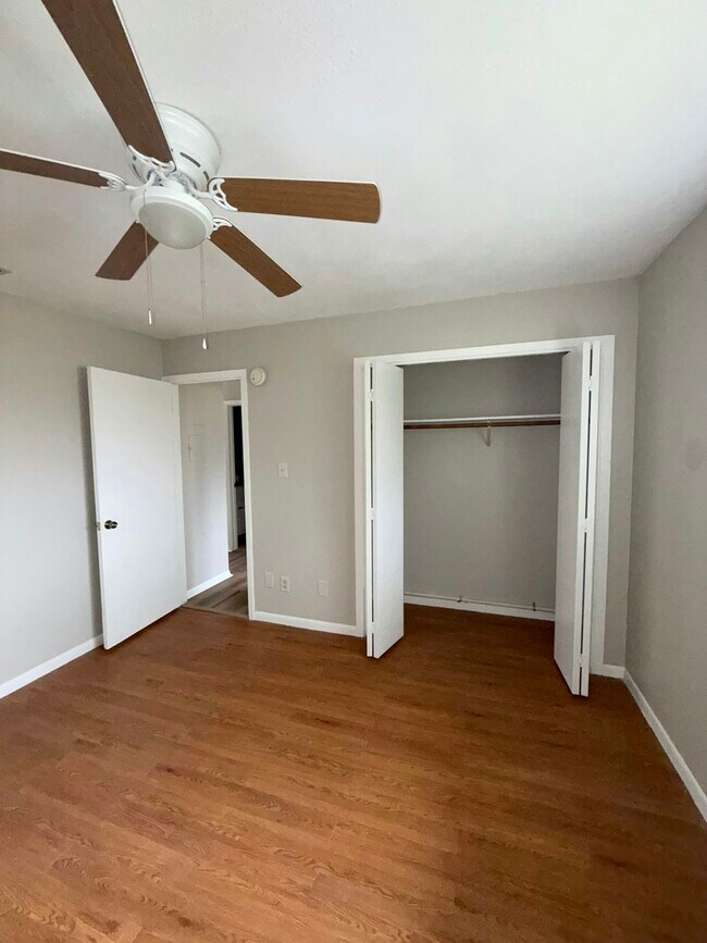 Photo - 1690 Hofheinz St Unit B2