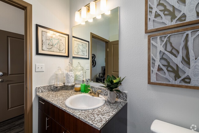 4BD, 4BA - 1384SF - Aspen Heights Springfield