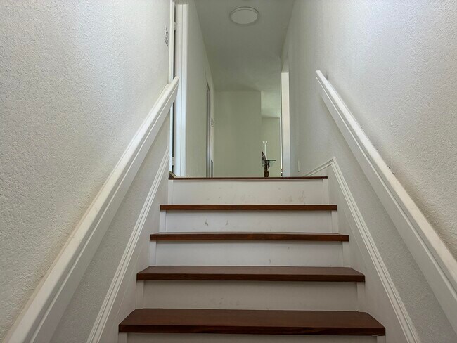 7895 La Mirada Dr