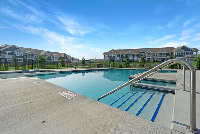 Seasons at Orchard Hills Resort Style Pool - Seasons at Orchard Hills