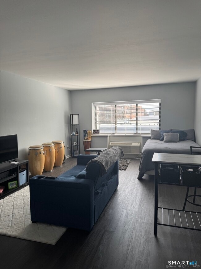 Photo - 7 Winfield St