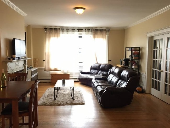 Photo - 1657 Commonwealth Avenue