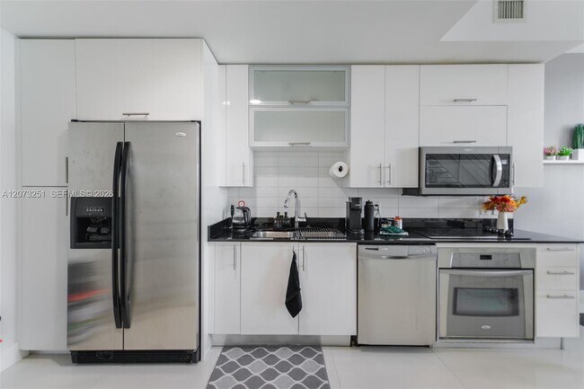 Photo - 60 SW 13th St Unit 2404