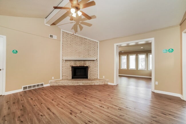 Photo - 5276 Kimbark Woods Dr