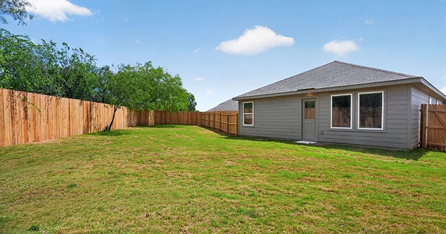 Axis at Veranda Rental Homes
