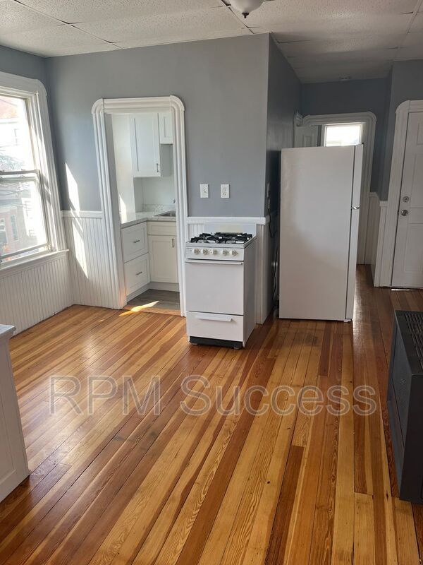 Photo - 219-221 Ashley Blvd. Unit 2S