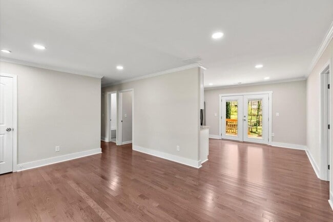 Photo - 4149 Allegiance Ave SW