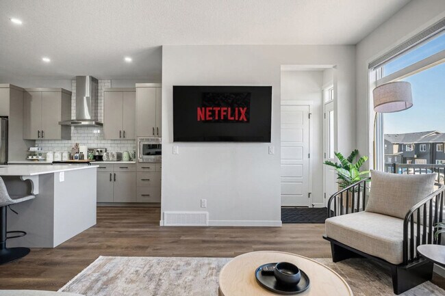 Photo - 154 Mitchell Rd NW Unit SI ID1314552P