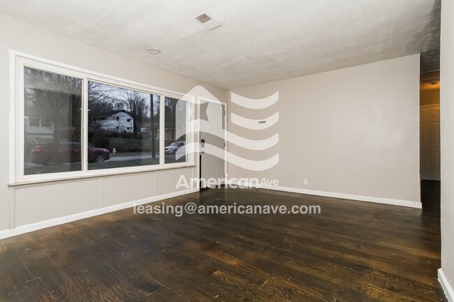 Photo - 1715 Monterey Ct