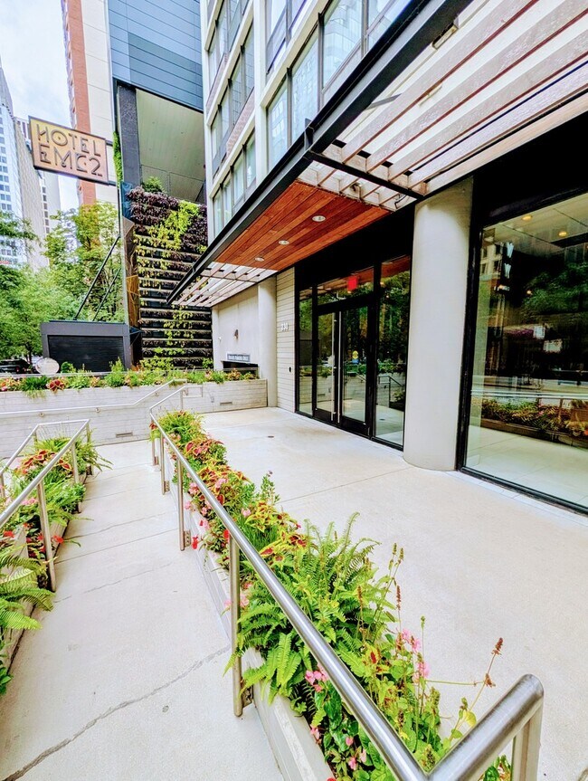 Photo - 230 E Ontario St Unit 1701
