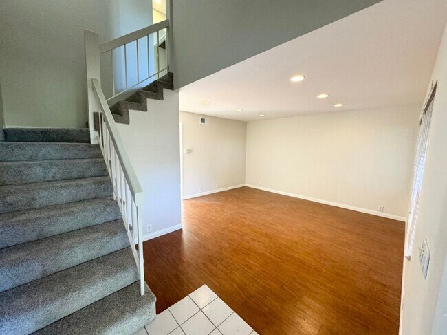 Photo - Scenic 4 Bedroom, 2.5 Bathroom Condo