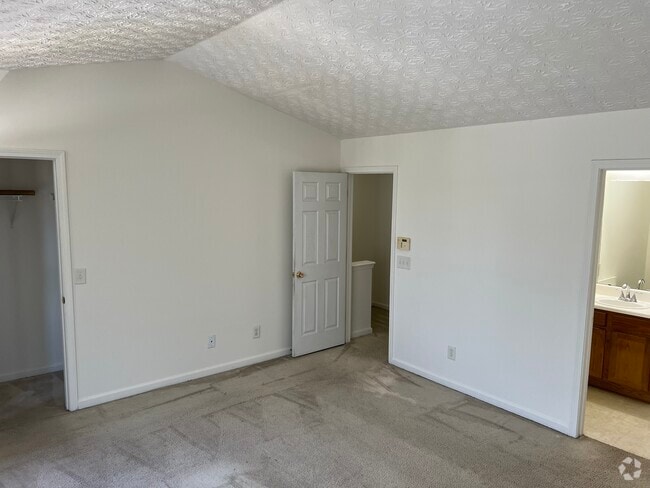 Building Photo - 7688 Bernardo Dr Rental