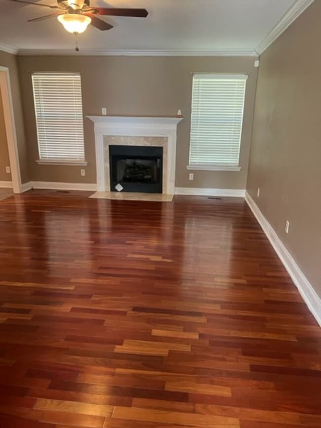 Photo - SINGLE FAMILY HOME