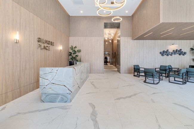 Photo - 2186 Gilmore Av