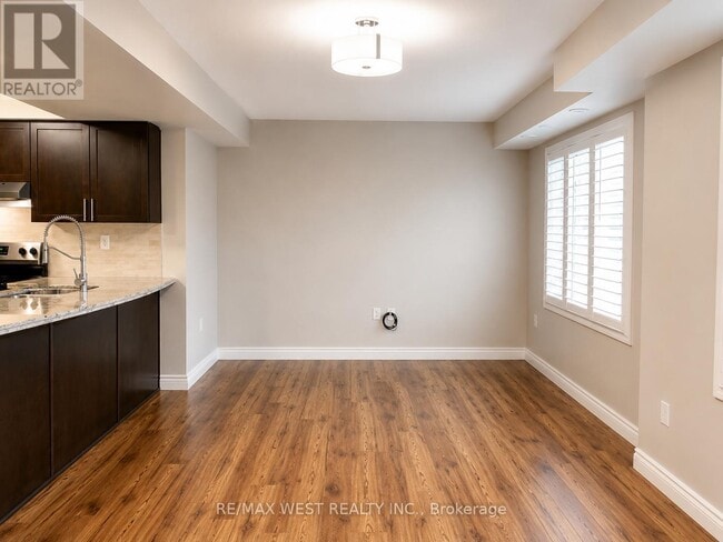 Photo - 2614 Dashwood Dr