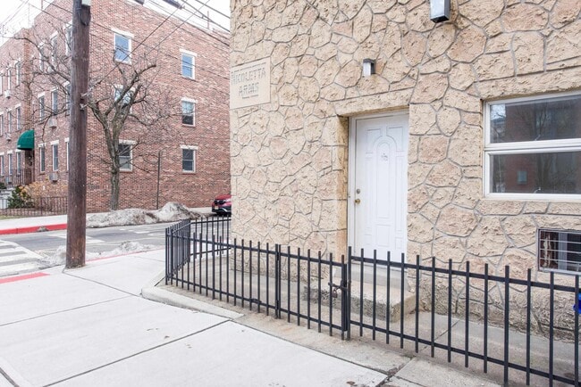 Photo - 533 Madison St Condo Unit 1A