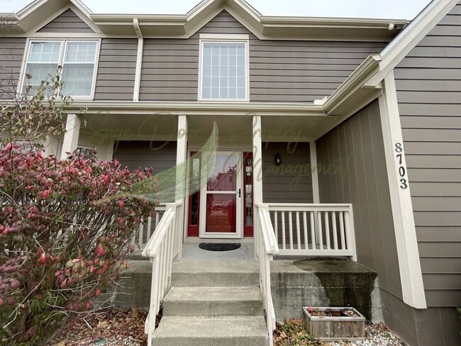 Building Photo - 8703 N Oregon Ave