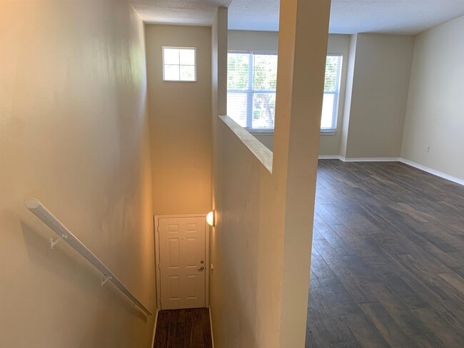 Photo - 19207 Harbour Vista Cir