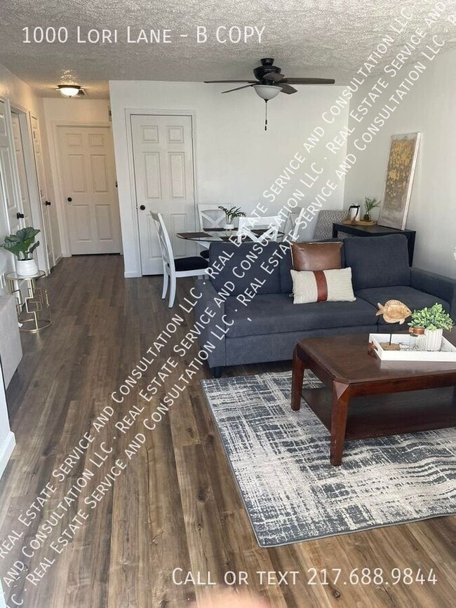 Photo - 1000 Lori Ln Apartamento Unidad B COPY