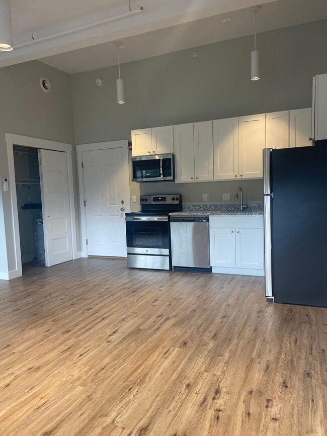 Photo - One Mechanic Street