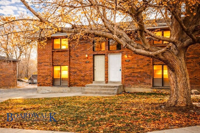 Photo - 233/235 E Julie Anna Drive Unidad 233 E Julie Anna