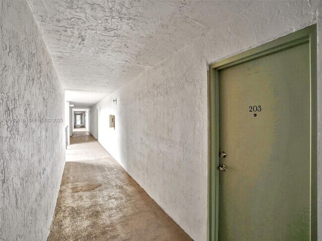 Photo - 3601 SW 117th Ave Unit 9-203