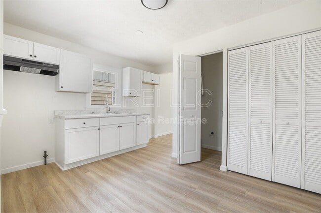 Photo - 320 N 36th St