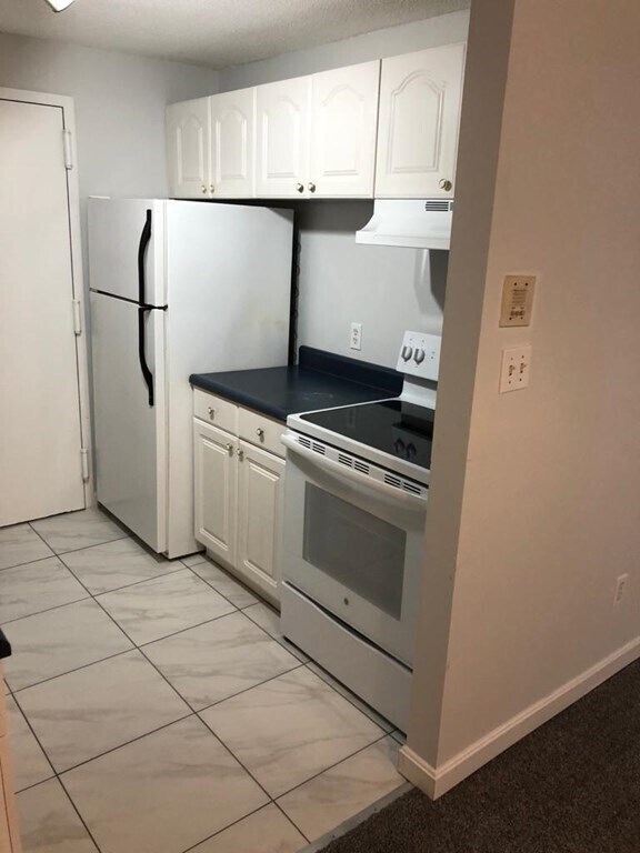 Photo - 15 Village Hill Ln Unidad 12